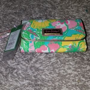 Lilly Pulitzer wristlet